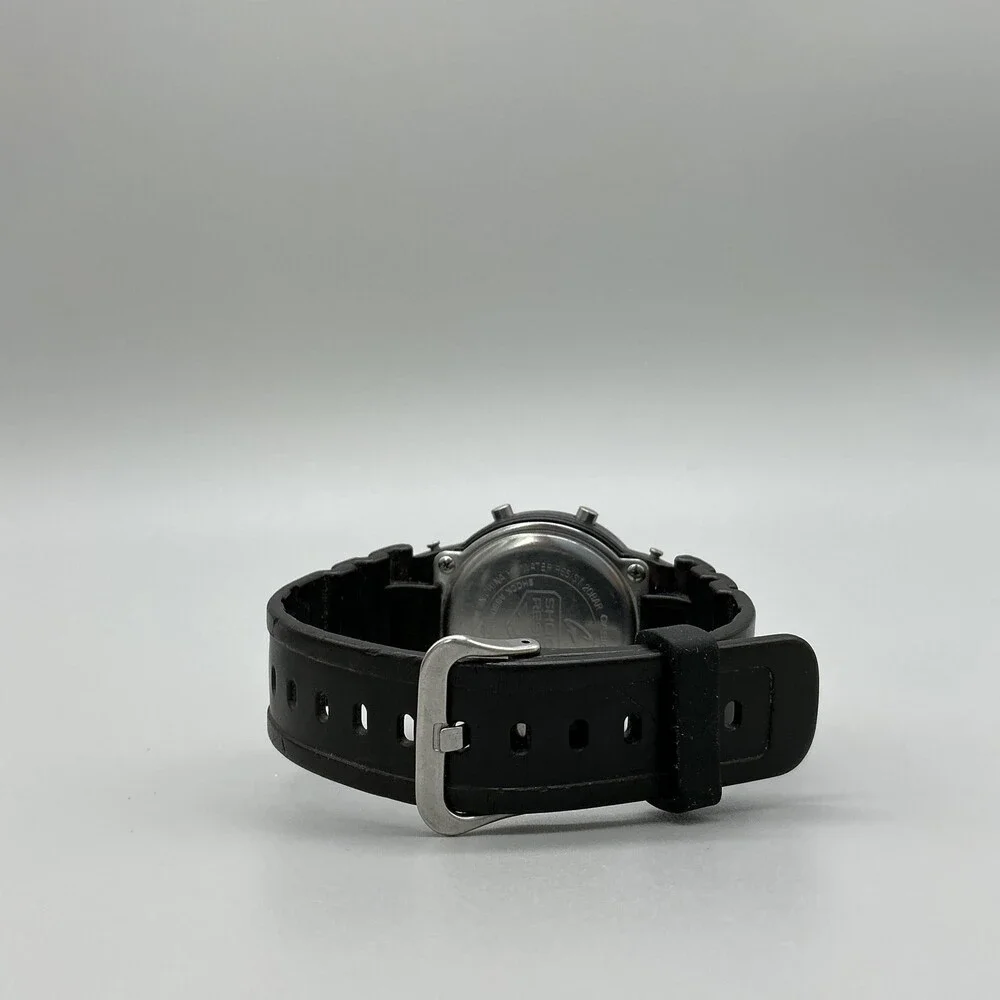 Casio G-Shock DW-5600E Mens Watch 39mm Digital Black Broke Backlight New Battery